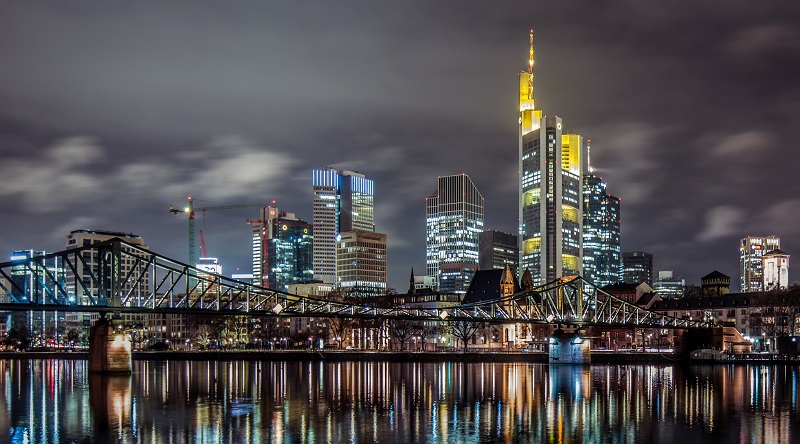 Frankfurt bei Nacht