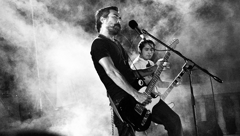 Band mit E Gitarren